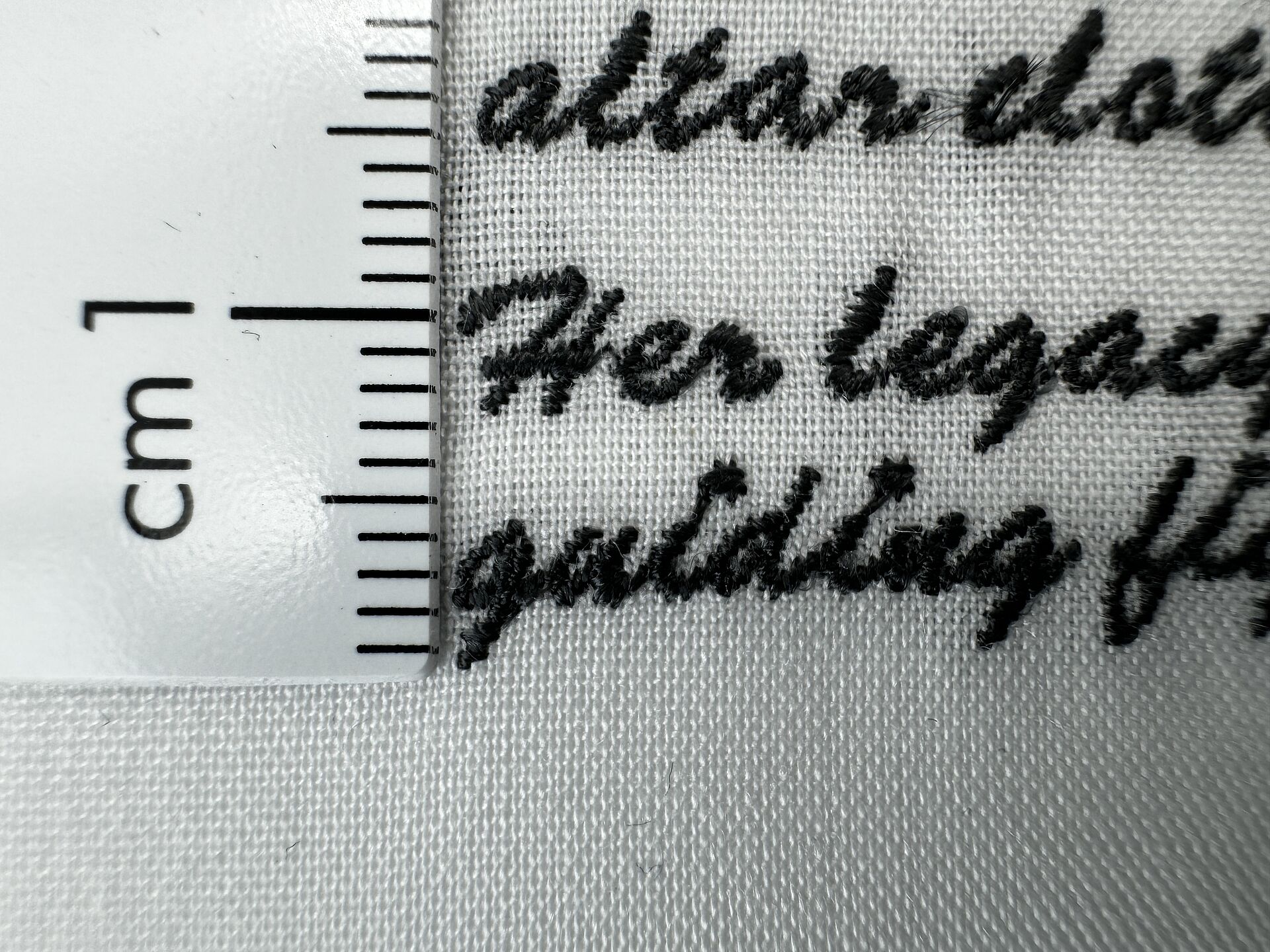 Micro lettering made with Serafil fine 300
