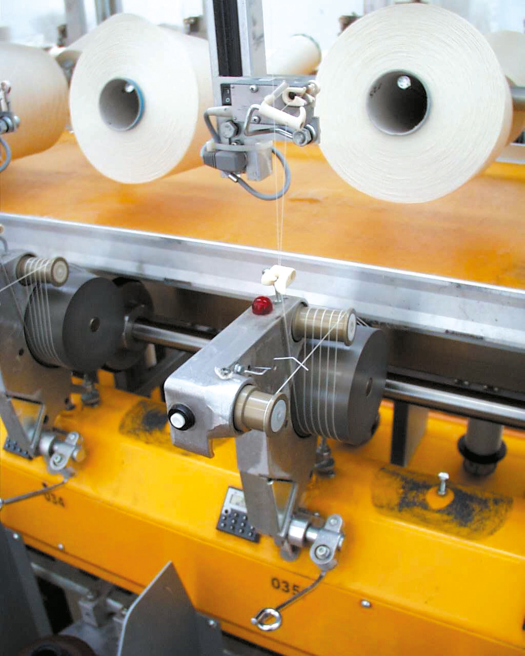 Plying machine